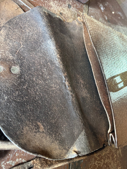 A pair of early 20th century leather despatch-type shoulder bags with original straps