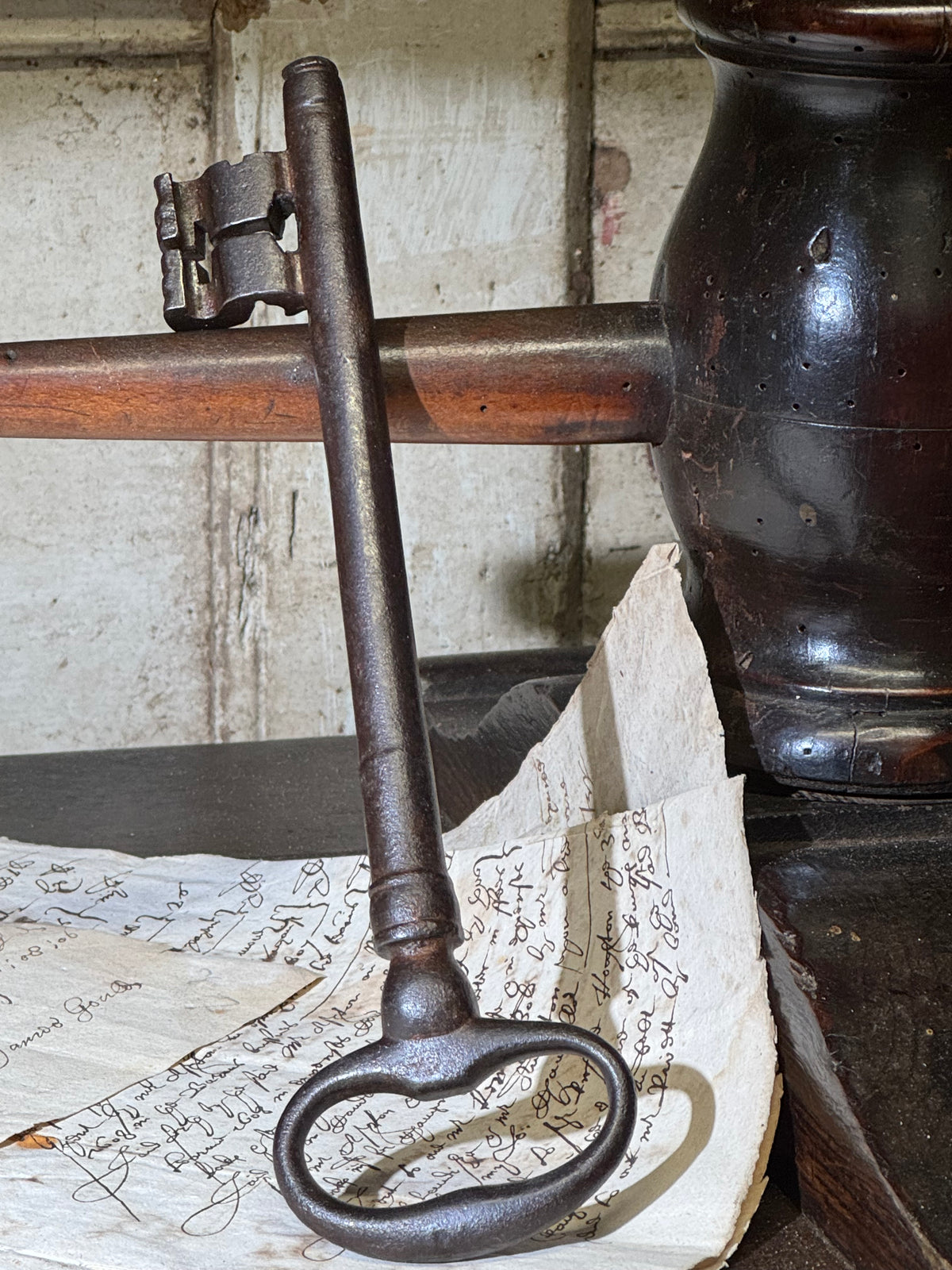 A large early 19th century iron  key