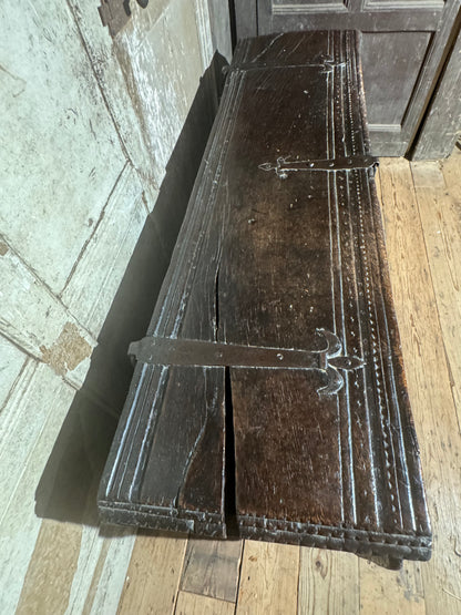 A substantial Elizabethan oak boarded chest by repute from Edinburgh Castle