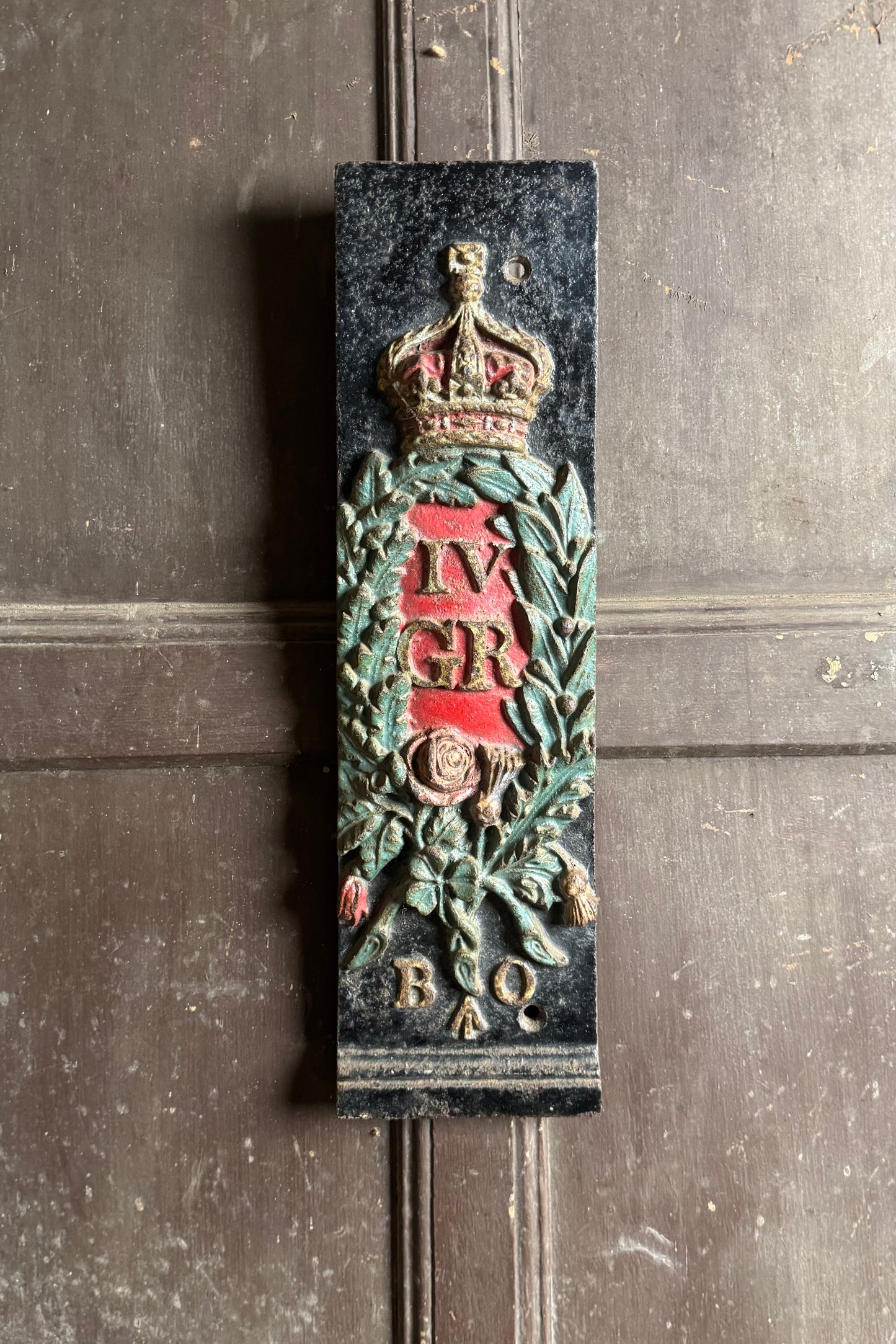 A rare George IV Board of Ordnance painted cast iron architectural plaque, c.1825