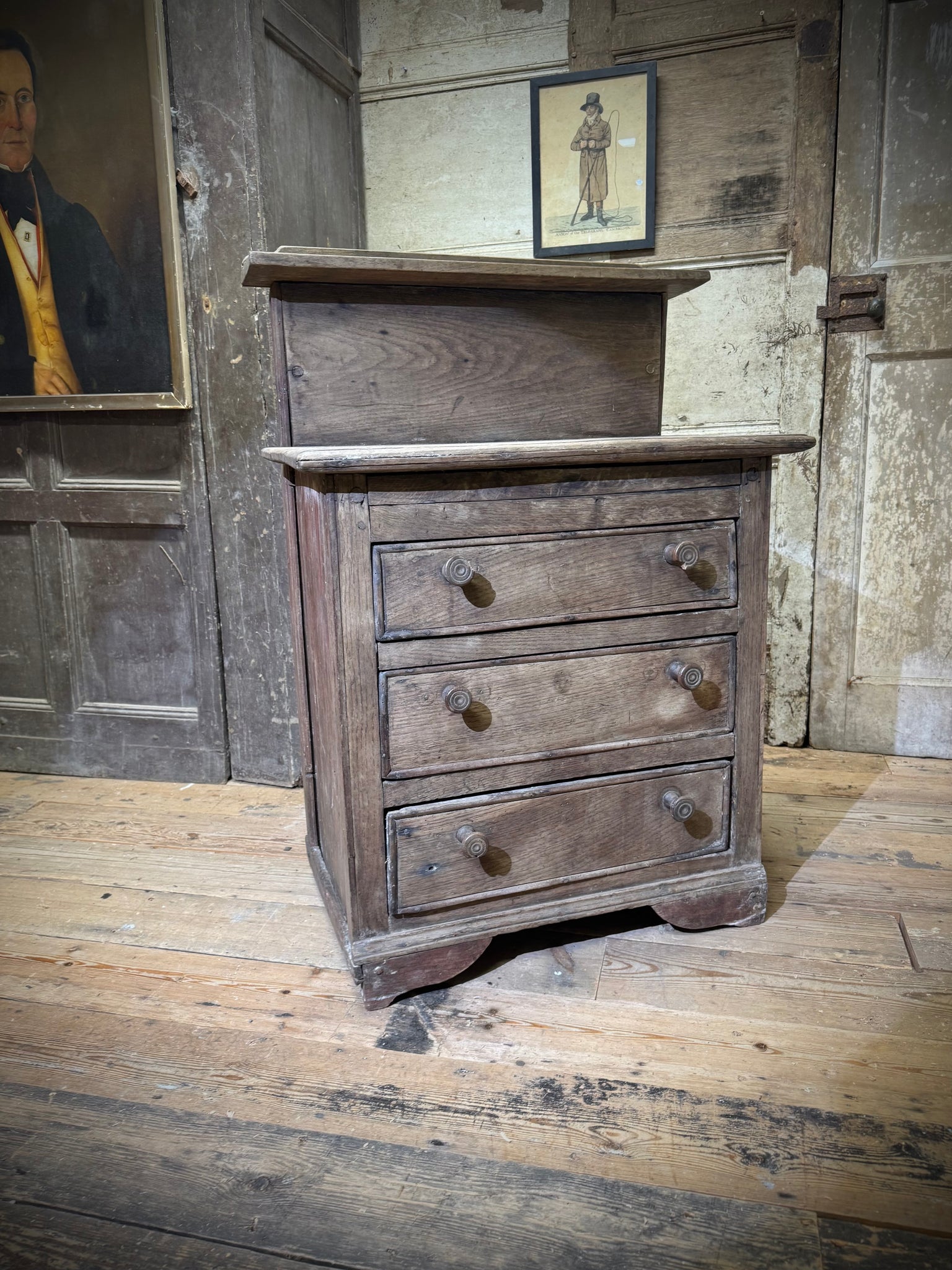 A small early 19th century primiitve oak scullery or servants' quarters chest of drawers