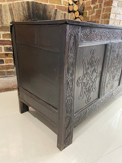 17th century joined oak chest, Exeter chest with Thomas Dennis connections