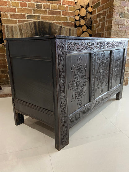 17th century joined oak chest, Exeter chest with Thomas Dennis connections