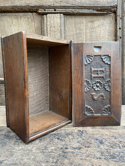 A simple mid 18th century oak box