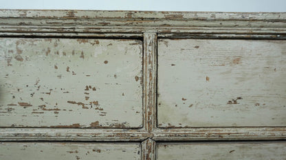 Large Regency chest of drawers in original paint
