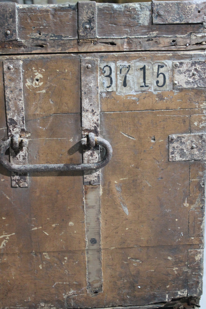 19th century Royal Navy campaign chest
