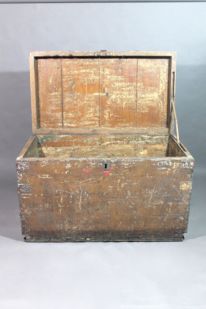 19th century Royal Navy campaign chest
