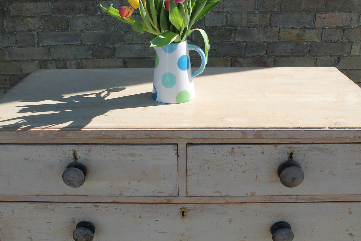 Mid 19th c 'Earl of Stamford' chest of drawers