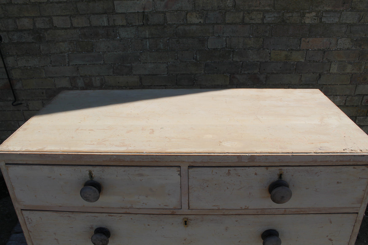 Mid 19th c 'Earl of Stamford' chest of drawers