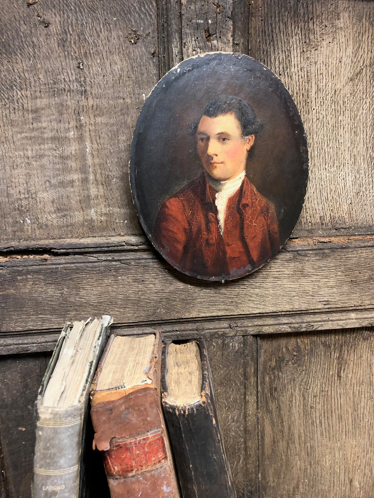 Mid 18th c portrait of a bewigged gentleman
