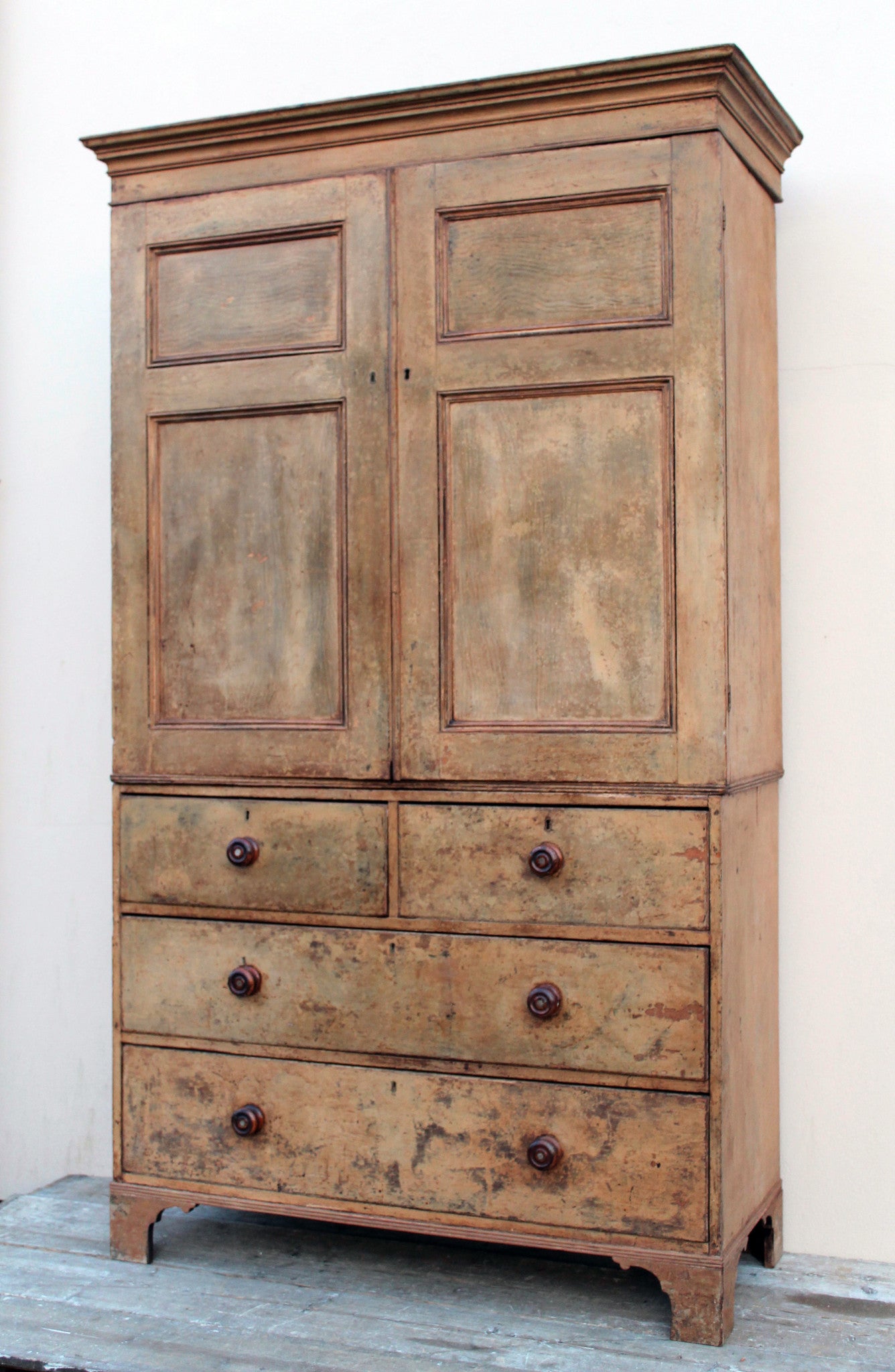 Large Regency linen press in original paint