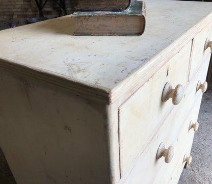 Regency chest of drawers in original paint