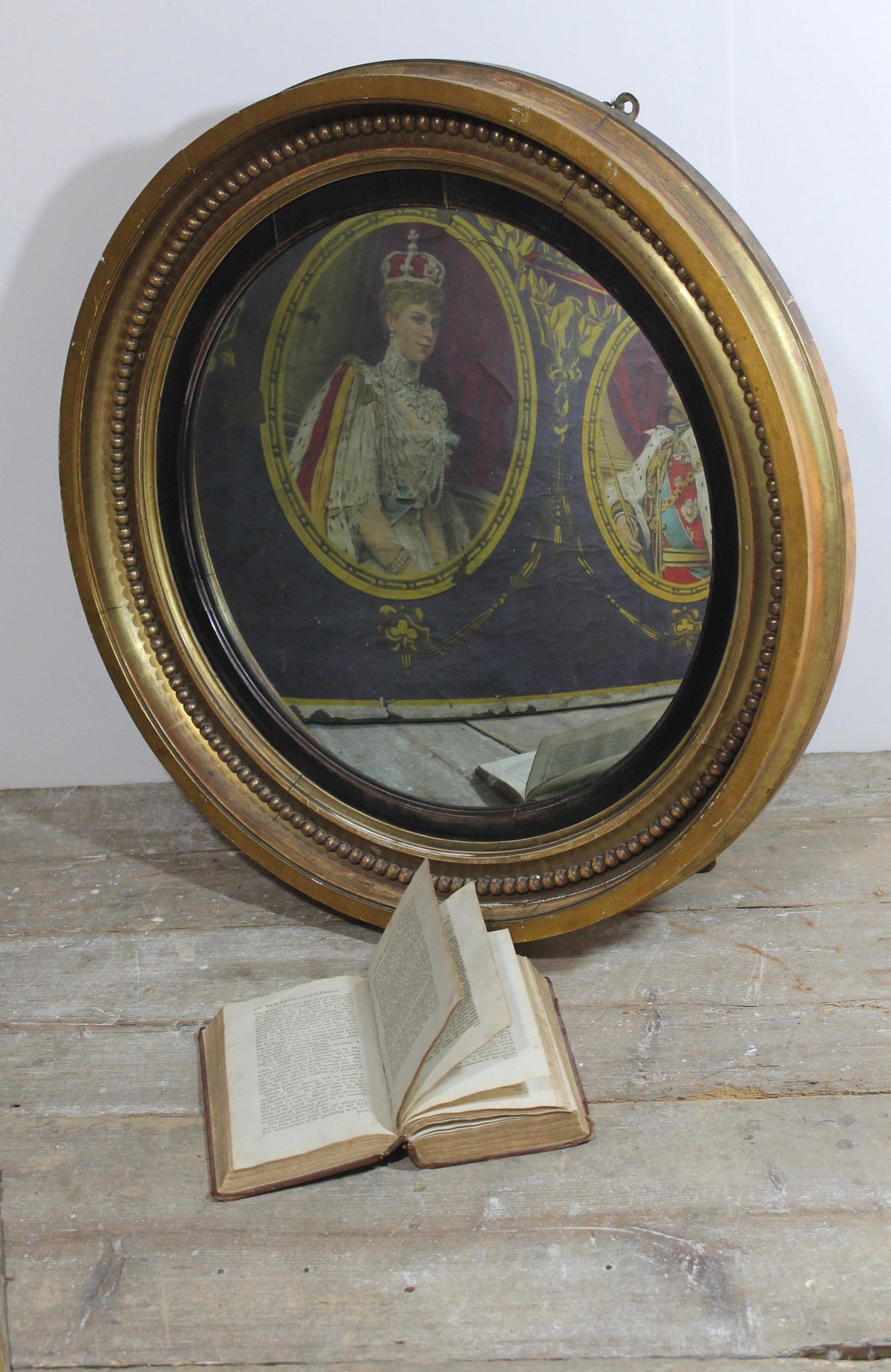 Large Regency convex mirror in original condition