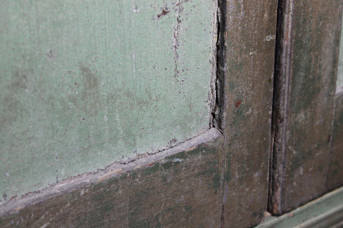 Early 19th century floor standing corner cupboard in original paint