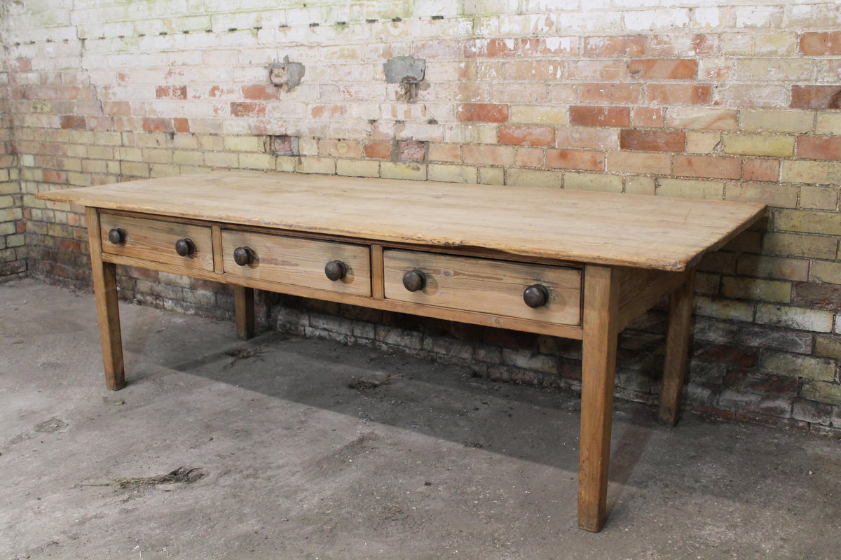 Large 19th century West Country preparation or kitchen table