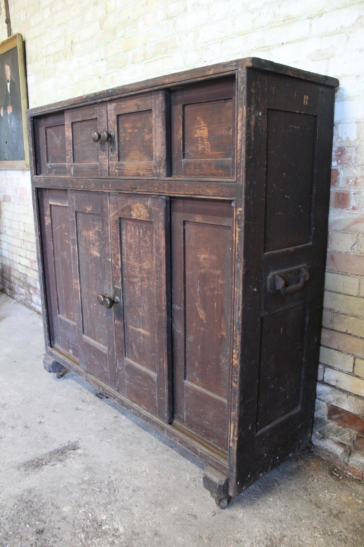 Large Georgian huffer cupboard from a country house