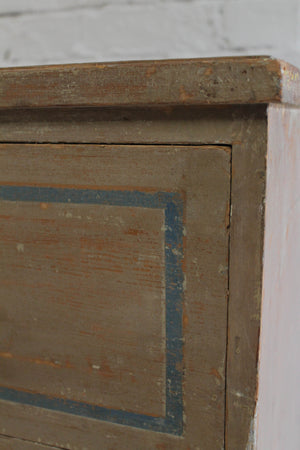 19th c chest of drawers in the original paint