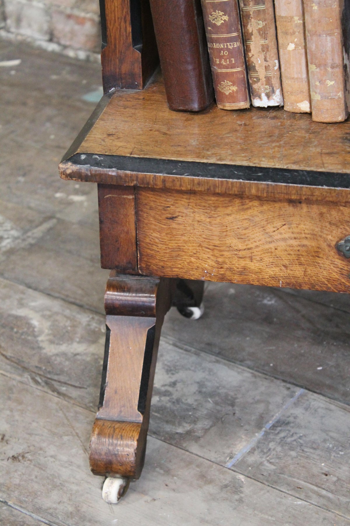 19th c oak etagere in quarter sawn oak