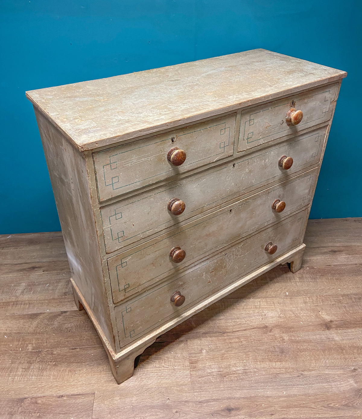 Early 19th century chest of drawers in the original paint