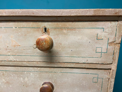 Early 19th century chest of drawers in the original paint