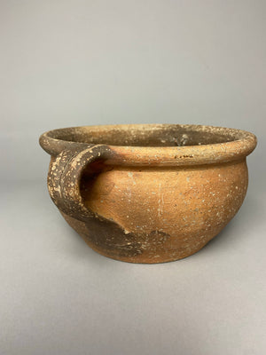 17th century  pot